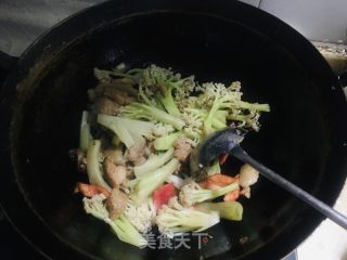有机菜花炒肉片的做法步骤：6