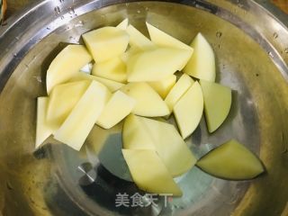 地三鲜的做法步骤：2