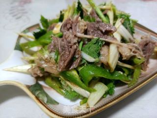 老虎菜拌羊肉的做法步骤：8
