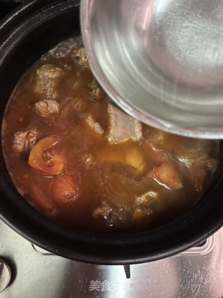 番茄土豆排骨汤的做法步骤：7