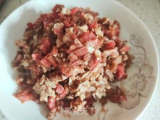 香菇牛肉酱的做法步骤：3