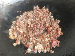 香菇牛肉酱的做法步骤：6