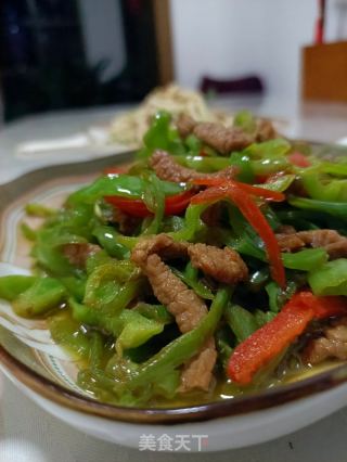 肉丝炒薄皮椒的做法步骤：15