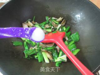 大蒜炒鲍鱼的做法步骤：10