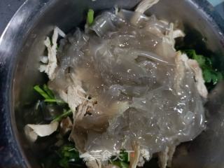 白菜粉皮拌鸡的做法步骤：14
