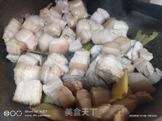 红烧五花肉的做法步骤：2