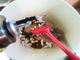 椒肉丝炒黄豆芽的做法步骤：5