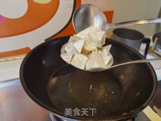 拔丝芋头的做法步骤：4