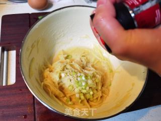 土豆丝饼的做法步骤：4
