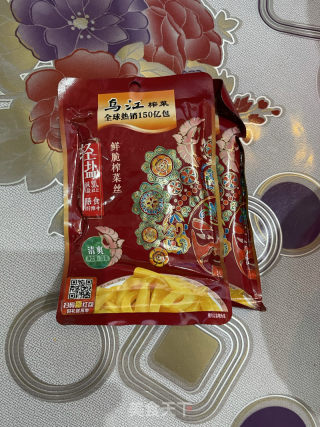 榨菜炒牛肉的做法步骤：4