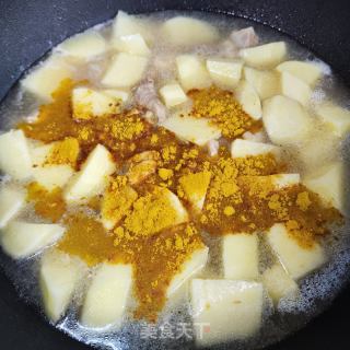 咖喱土豆鸡块的做法步骤：6