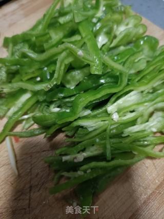 薄皮椒炒土豆丝的做法步骤：6