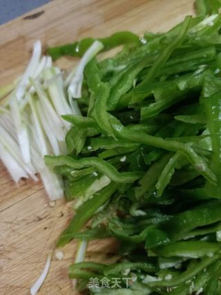 薄皮椒炒土豆丝的做法步骤：7