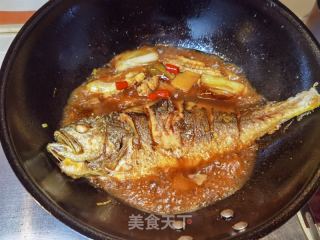 葱烧黄鱼的做法步骤：26