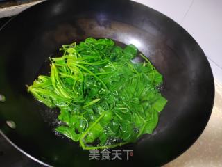 凉拌菠菜的做法步骤：2