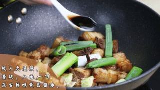可乐红烧肉的做法步骤：5