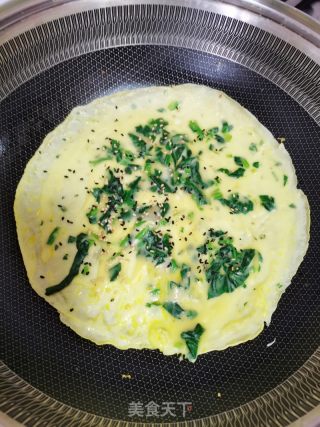 菠菜鸡蛋饼的做法步骤：6