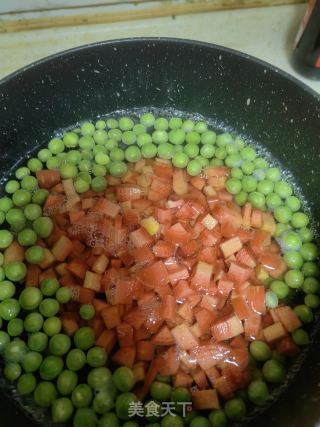 鸡肉蔬菜丁的做法步骤：3