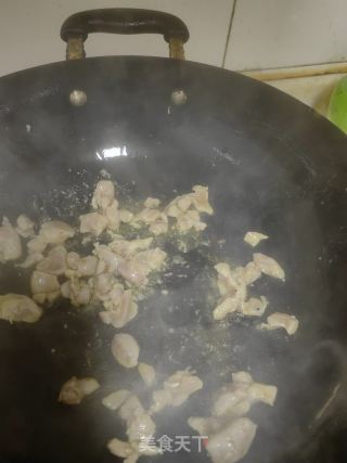 鸡肉蔬菜丁的做法步骤：6