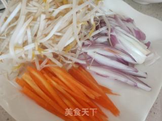肉丝炒饼的做法步骤：5