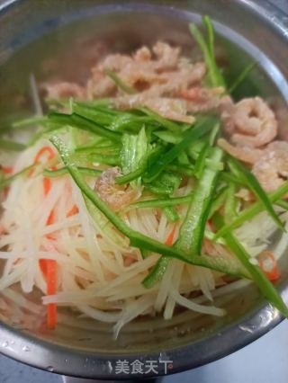 海米呛拌土豆丝的做法步骤：12