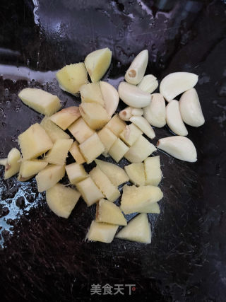 白贝鸡煲的做法步骤：3