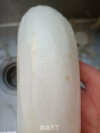 白萝卜肉包的做法步骤：1