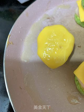 聖誕小吃（翠玉瓜漢堡）的做法步骤：6