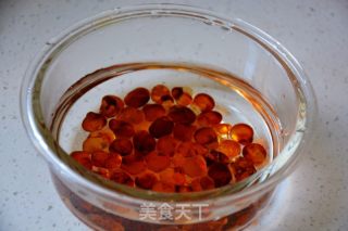 桃胶银耳羹的做法步骤：3