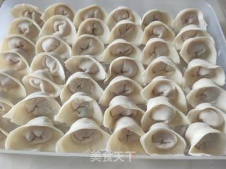 猪肉大馅馄饨的做法步骤：1