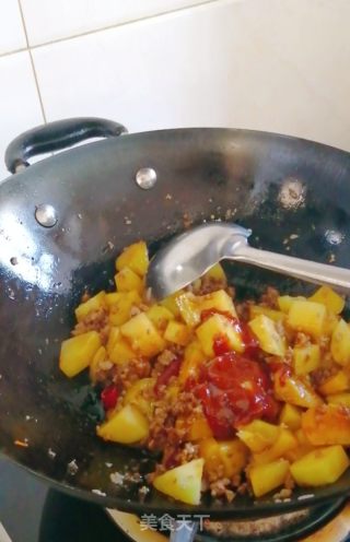 家常肉沫土豆的做法步骤：4