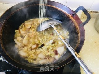 红烧肉酸菜炖粉条的做法步骤：6