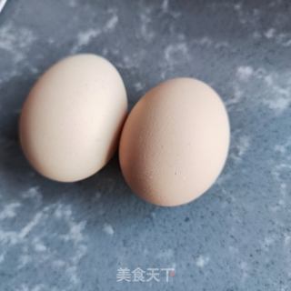 海参炖蛋的做法步骤：1