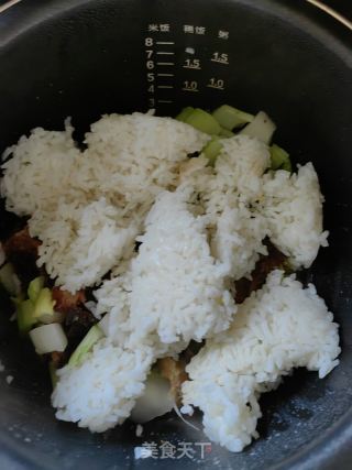 腊肉青笋焖饭的做法步骤：7