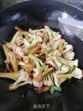 炒花菜的做法步骤：5
