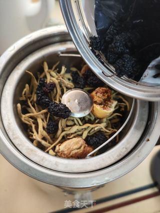 无花果金银花陈皮水的做法步骤：4