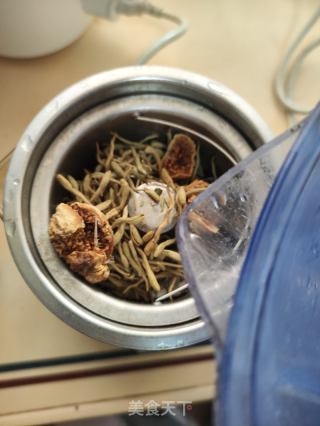 无花果金银花陈皮水的做法步骤：5
