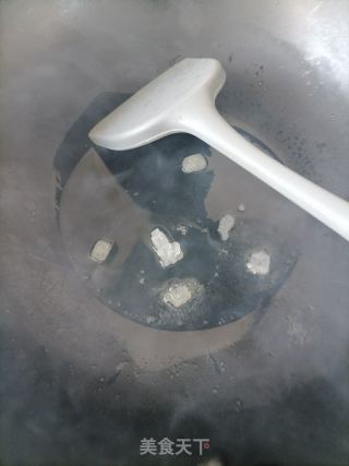 红烧排骨的做法步骤：3
