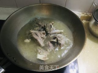 羊肉炖萝卜的做法步骤：7