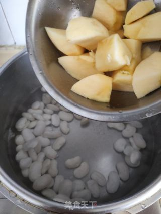 五指毛桃大芸豆龙骨汤的做法步骤：4