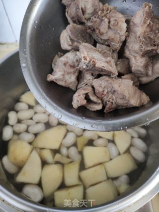 五指毛桃大芸豆龙骨汤的做法步骤：5