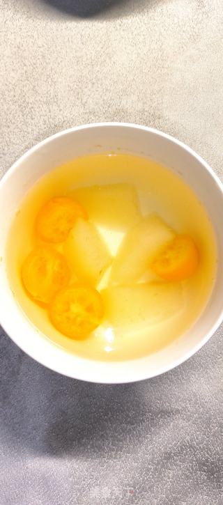 金桔雪梨糖水的做法步骤：5