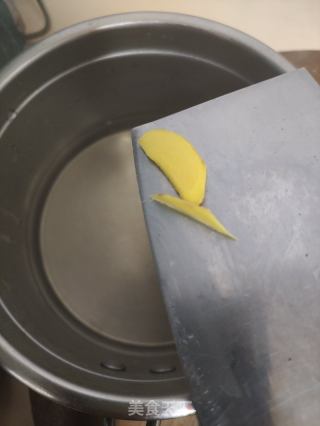 抗疫预防汤的做法步骤：2