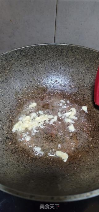肉丝炒黄豆芽韭菜的做法步骤：8