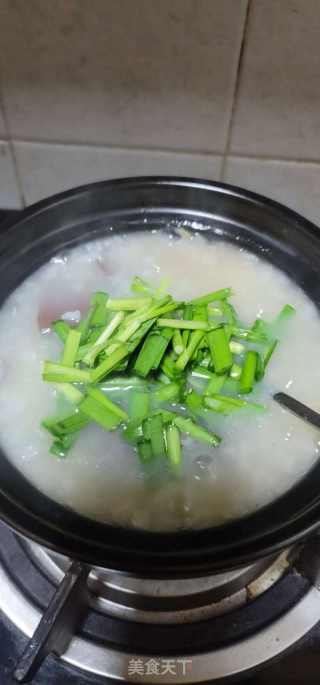 猪红牛肉韭菜粥的做法步骤：8