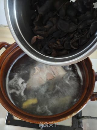 杂菇肉汤的做法步骤：5