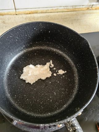 鸡蛋清炒白菜的做法步骤：1