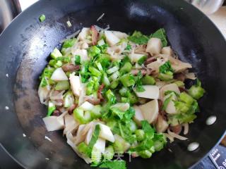咸肉菜饭的做法步骤：8