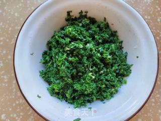 香菇荠菜鲜肉饺的做法步骤：1