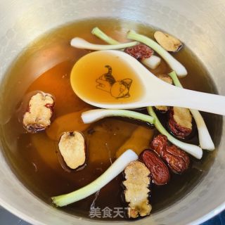 发热退烧食疗方子 | 红糖葱白姜枣茶的做法步骤：3